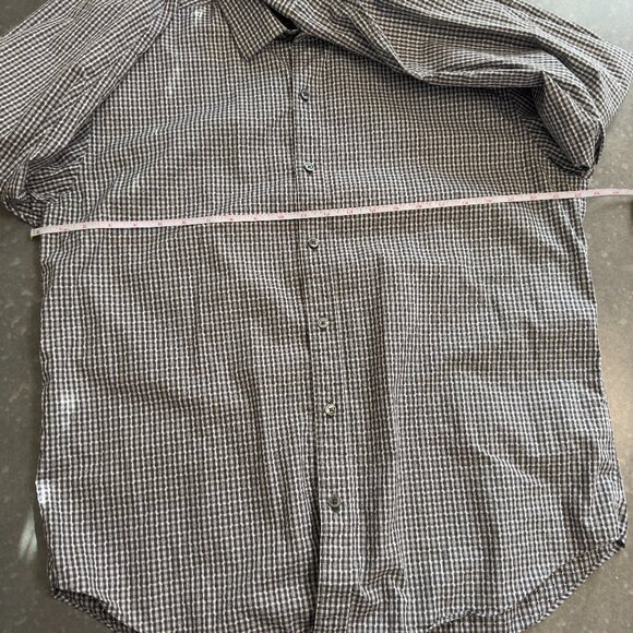 Bugatchi Shapped-Fit Mens Shirt - Picture 9 of 10